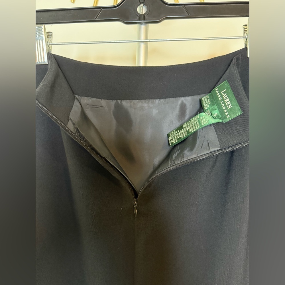 Lauren Ralph Lauren black preppy capsule knee length lined back zip skirt 6 EUC - Picture 6 of 9